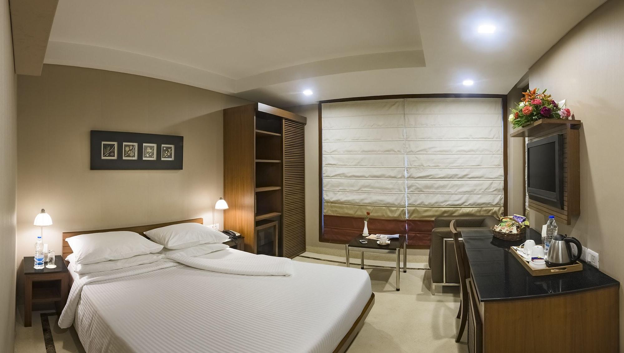 Hotel Casa Fortuna Колката Екстериор снимка