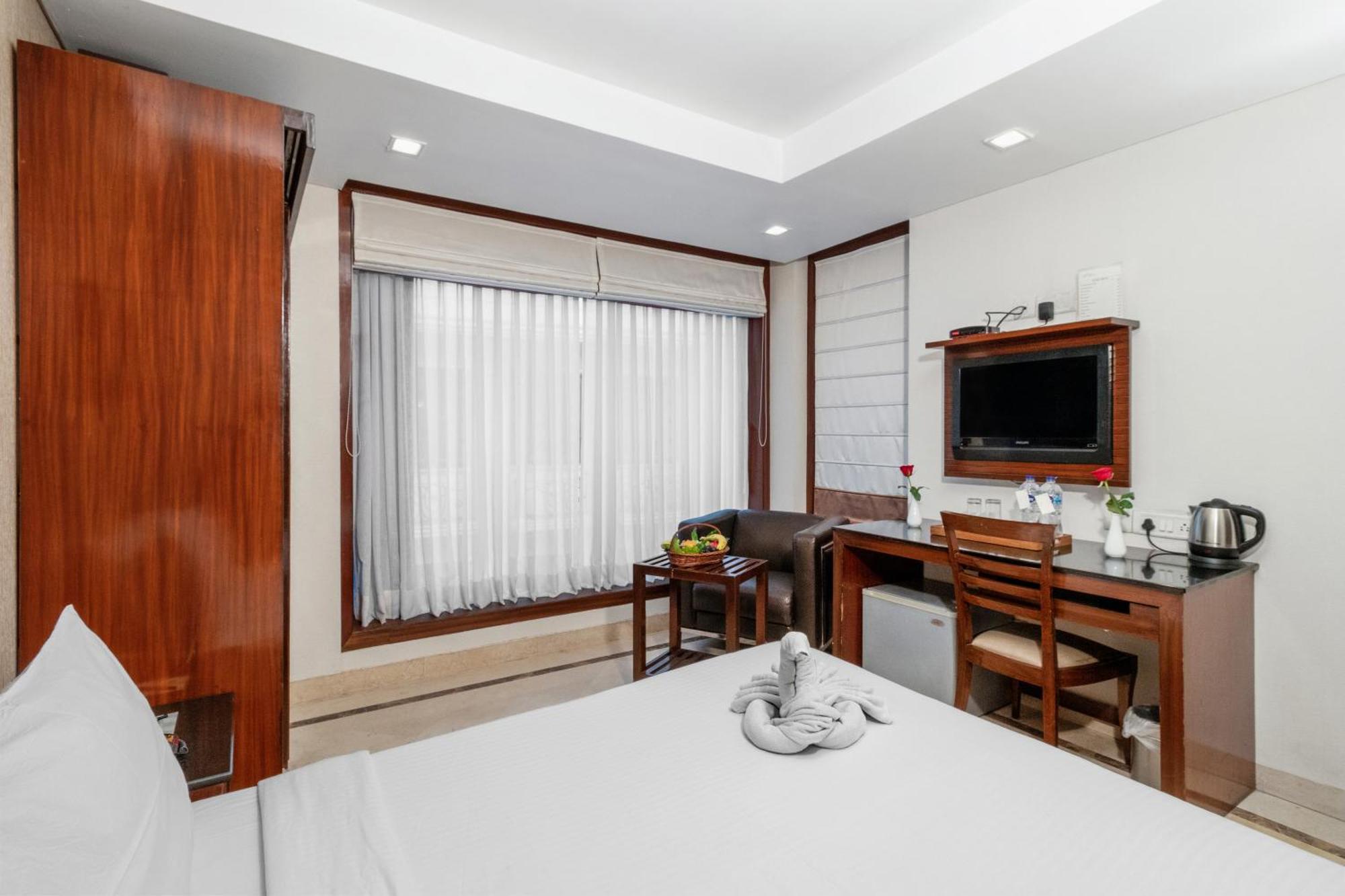 Hotel Casa Fortuna Колката Екстериор снимка