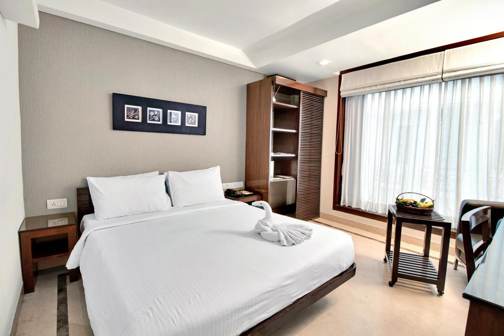 Hotel Casa Fortuna Колката Екстериор снимка